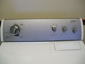 Photo of Whirlpool controls.